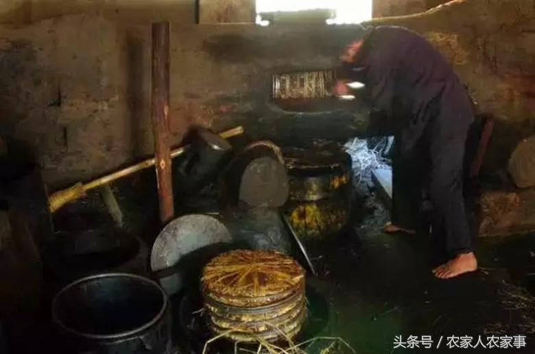 探访赣南传统手工榨‘’木梓油‘’（茶油）的工艺流程