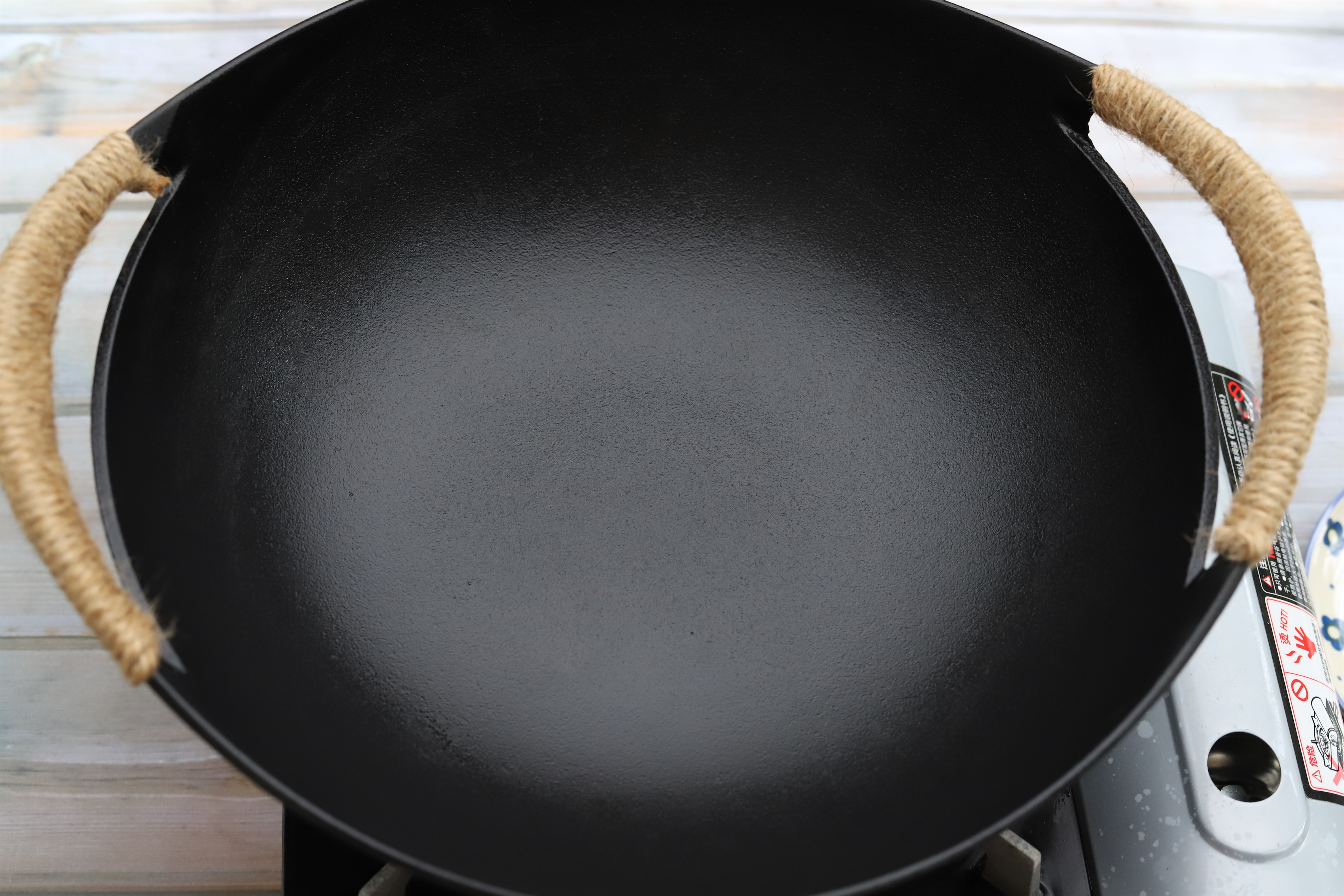 新铸铁锅开锅的最佳方法(熟铁锅好还是铸铁锅好)-第10张图片-科灵网