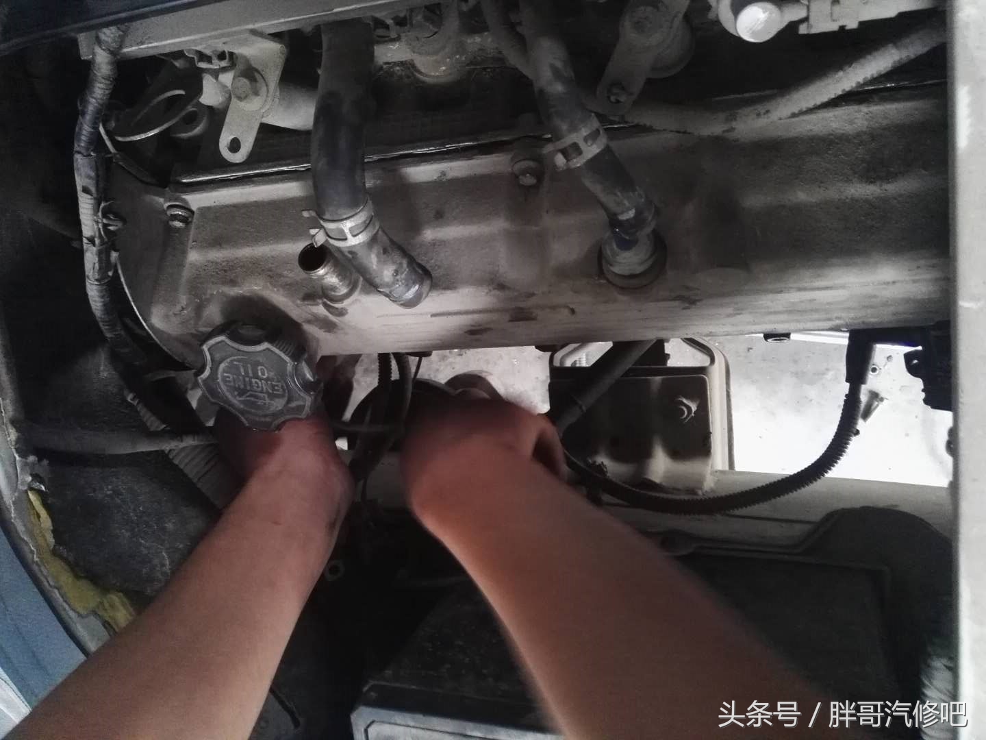 发动机漏油不要怕，胖哥为大家分析解决漏油问题