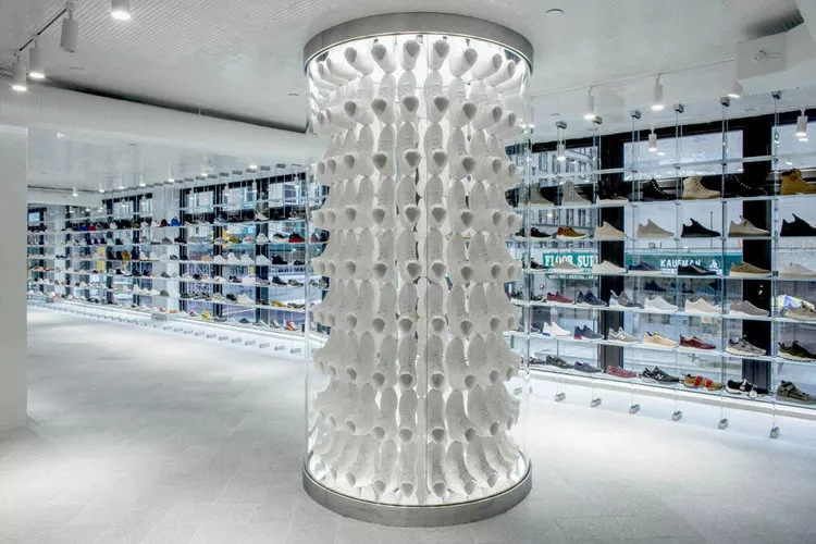 和Supreme一样值得入手！只闻其名，难见其物的KITH比你想象中更有意思！