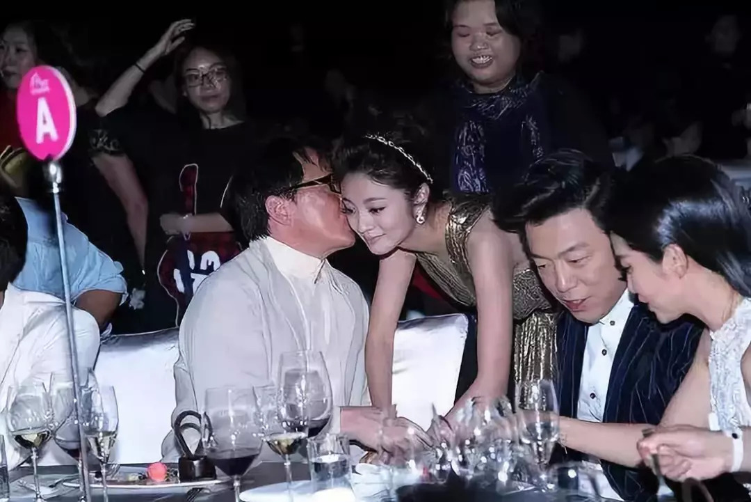 芭莎慈善夜，还敢去吗？