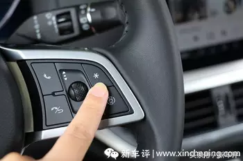 比亚迪DiLink系统体验：车上玩吃鸡、刷抖音？不是问题