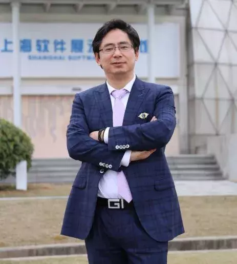 “one by one”的合发全球能招摇上市吗?