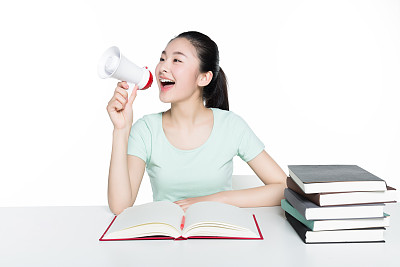 新高考英语要考口语！初高中实用听力口语方法，不当高分英语哑巴