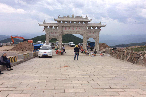 五臺山旅遊:南臺普濟寺