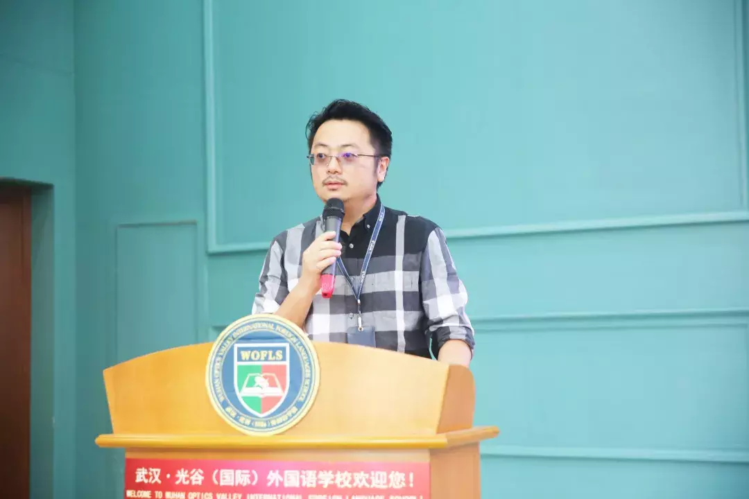 奋斗的青春最美丽——光谷外校中学部举办新学期表彰大会