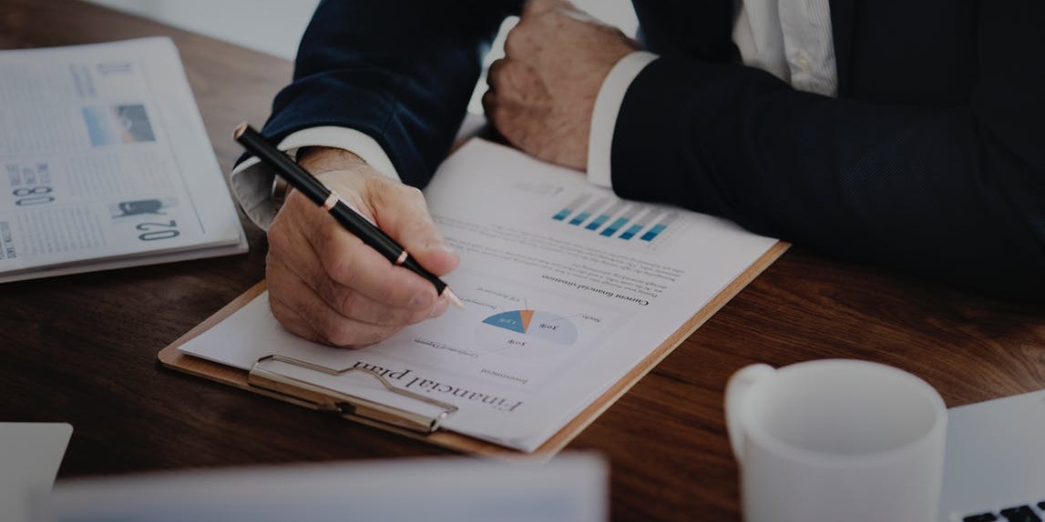 看了全国八个省市的学平险后，我们总结出2018学平险指南