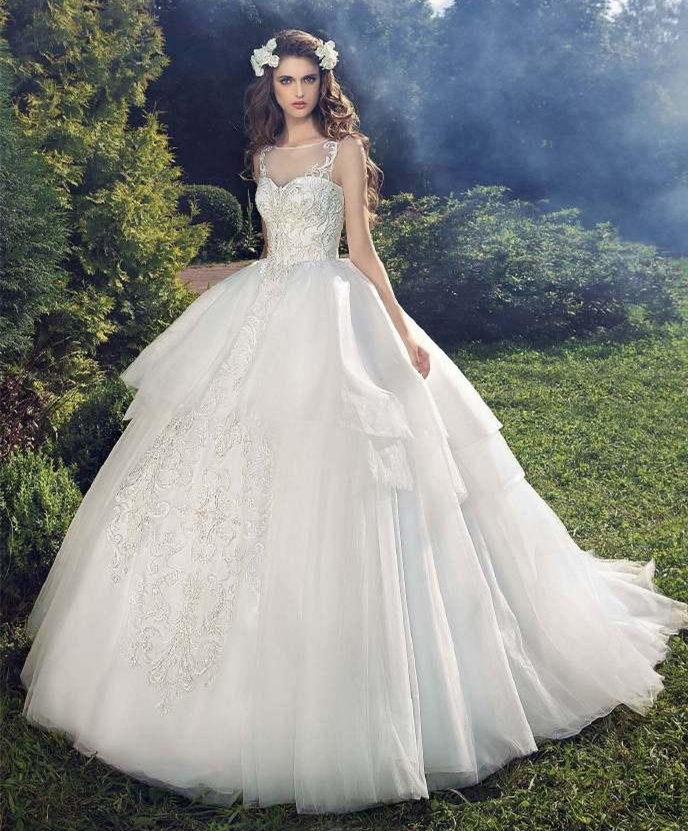 12星座女的最美婚纱!双子座的最俏皮清爽