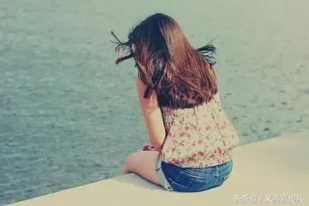 朋友圈里现实又扎心的句子：你最强的靠山就是你的努力和独立！