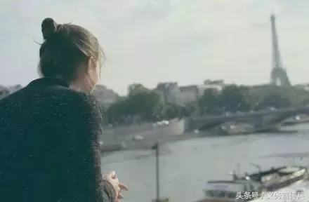 朋友圈里现实又扎心的句子：你最强的靠山就是你的努力和独立！