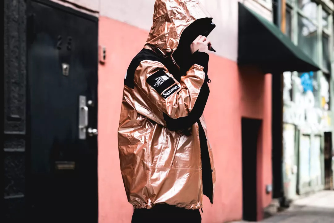 户外品牌也能和潮流挂钩?The North Face 这些单品帅到炸