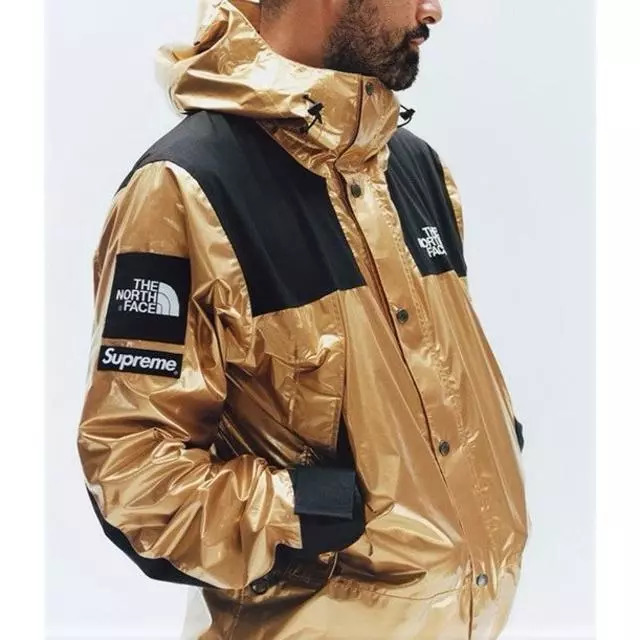 户外品牌也能和潮流挂钩?The North Face 这些单品帅到炸