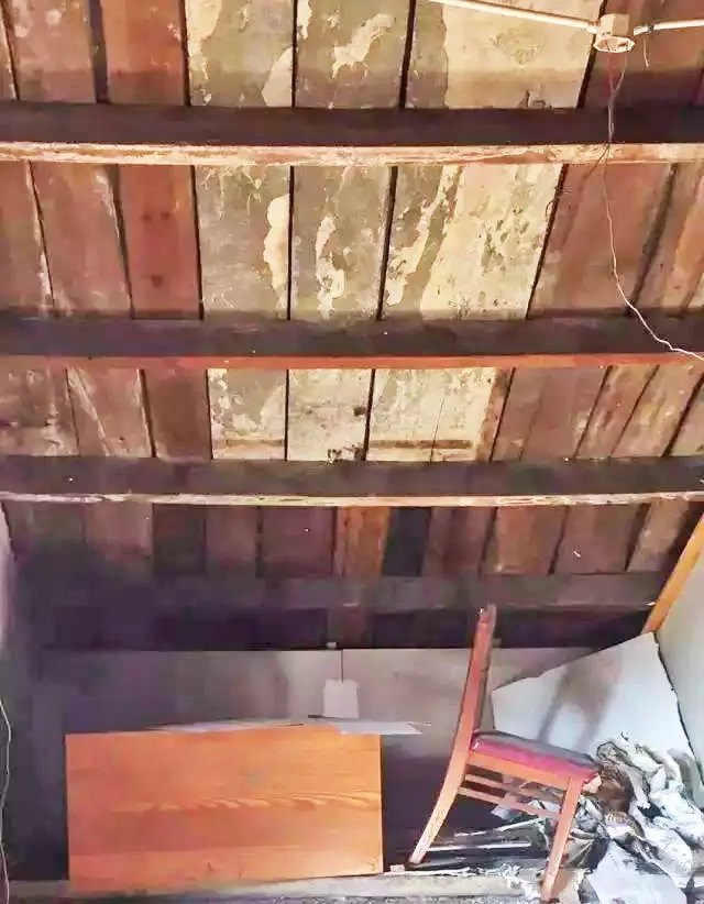 上海一家3口，住卫生间大小的家，设计师7㎡空间里偷出1倍面积