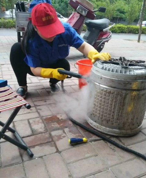 用了3年的洗衣机有多脏？至少比马桶脏3倍，教你这个简单清洗方法
