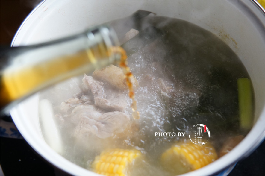 入秋多喝汤，从基础的紫菜蛋花汤说起，学做5道拿手好汤