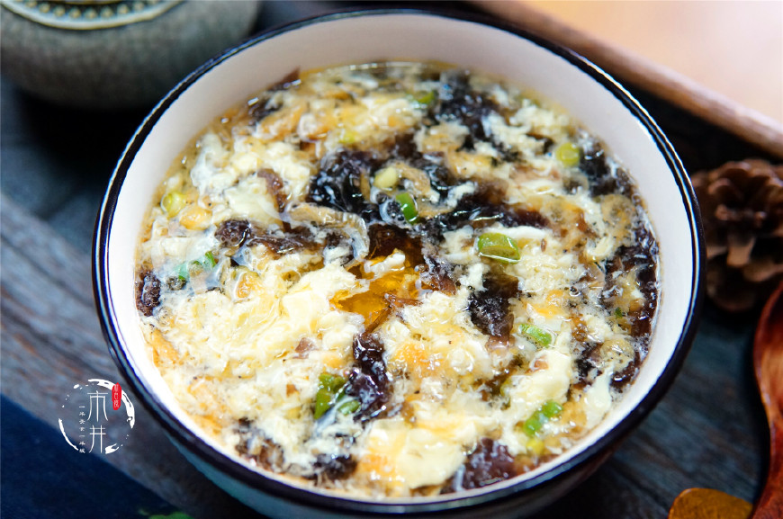 入秋多喝汤，从基础的紫菜蛋花汤说起，学做5道拿手好汤