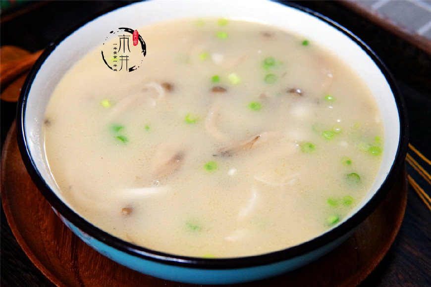 入秋多喝汤，从基础的紫菜蛋花汤说起，学做5道拿手好汤