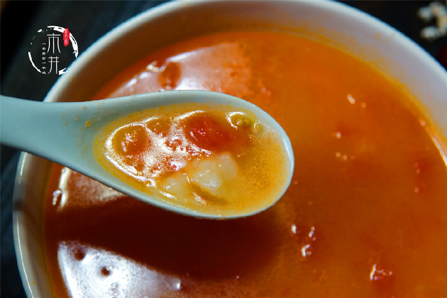 入秋多喝汤，从基础的紫菜蛋花汤说起，学做5道拿手好汤