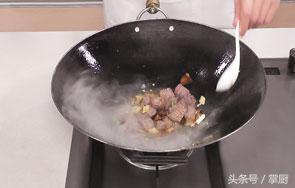 鹿肉烧冬笋，这样吃滋补身体最有用了，3分钟学会