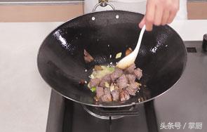 鹿肉烧冬笋，这样吃滋补身体最有用了，3分钟学会