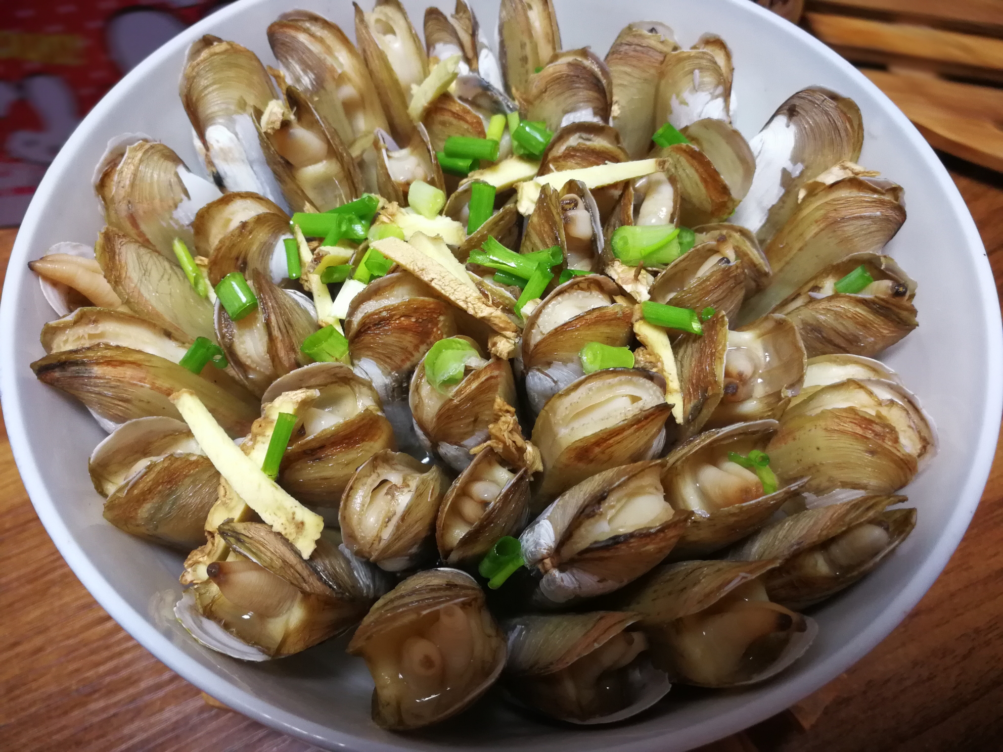 曼食慢语世界杯花甲(这19道蛏子做法，下饭又下酒，米饭从来不够吃，美味极了！)