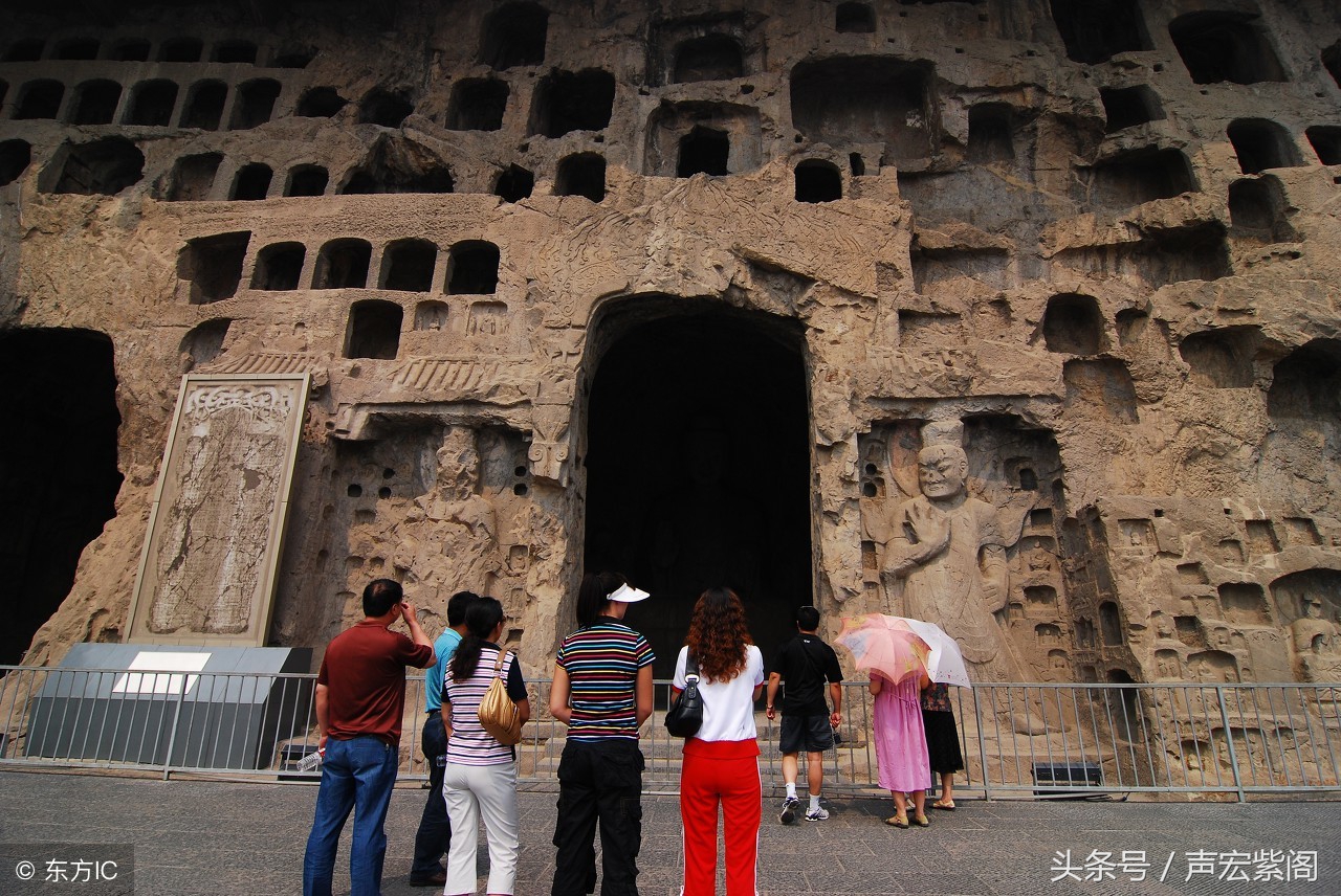 河南巩义石窟寺藏有18幅帝后礼佛图浮雕，全国现存石窟中独一无二