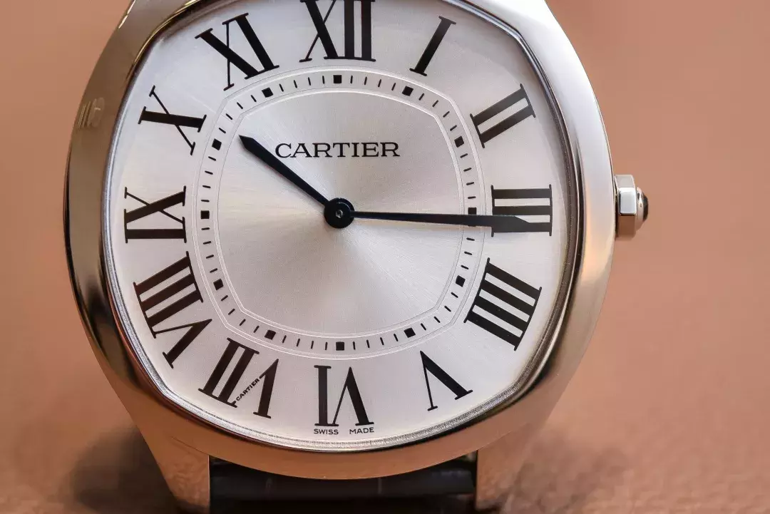 罗马数字13手表上有个r标是什么表