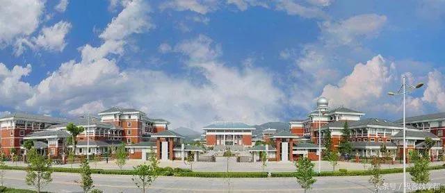 别光盯着四七九，成都二圈城区这些中学照样厉害