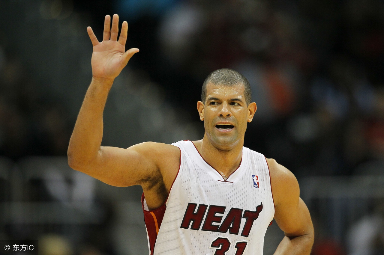 为什么nba的会戴面具（詹姆斯为什么戴上面具了）