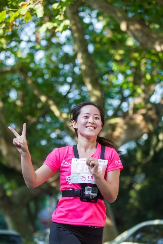 定了！10月20日，“爱上下一秒的钻（转）变”老凤祥2018第四届杭州女子长跑赛将在钱江新城城市阳台热力开启