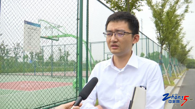 常州室内篮球场（常工院球场免费变收费 十块钱引来争议）