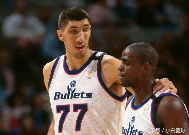 nba篮球多高（NBA历史身高前十的球员都有谁？2.23米仅入前十，前二身高2.31米）
