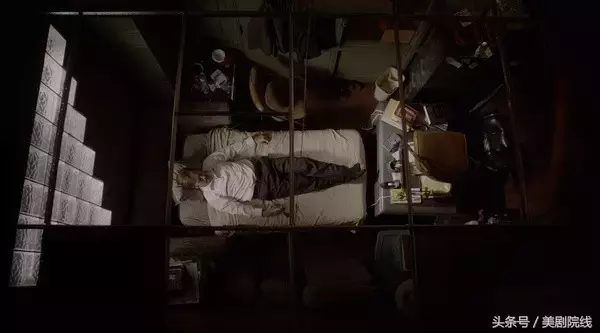 这部9.6分的真·神剧,是少数人的狂欢