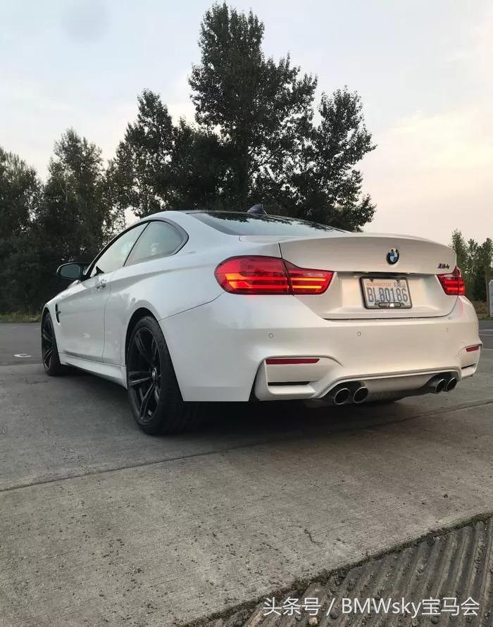 手动和自动完全是两台车？手动挡F82 M4全方位用车体验……