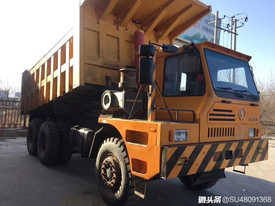 礦山利器，二手寬體自卸車出售，重汽陜汽宇通全都有