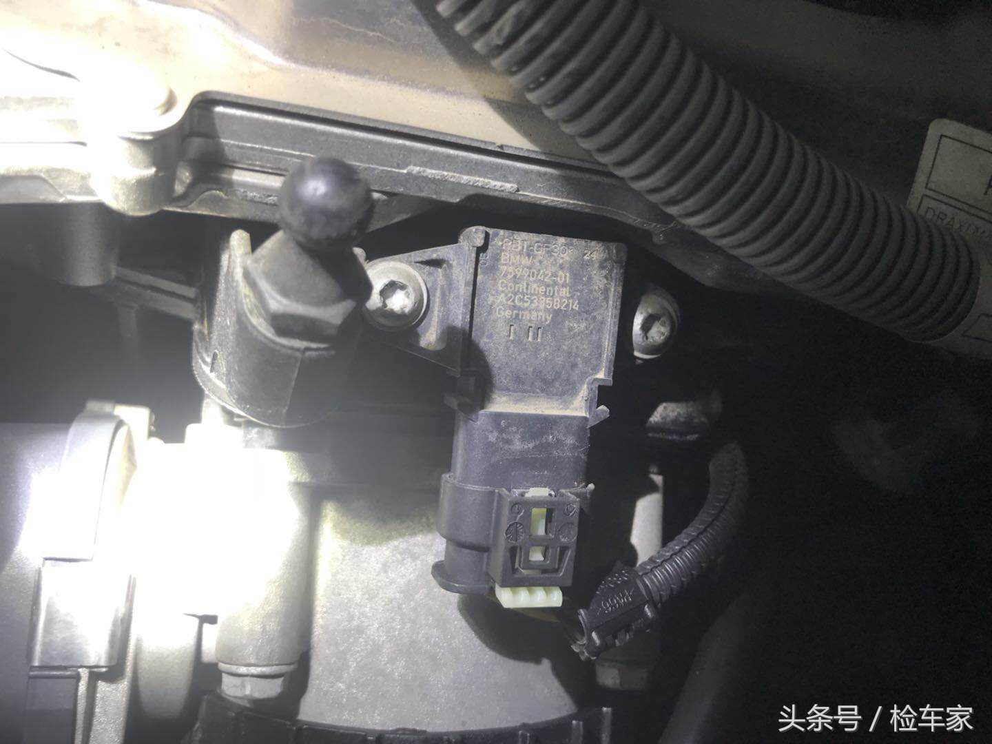 二手宝马525Li性价比超高，因为车主还不起贷款！