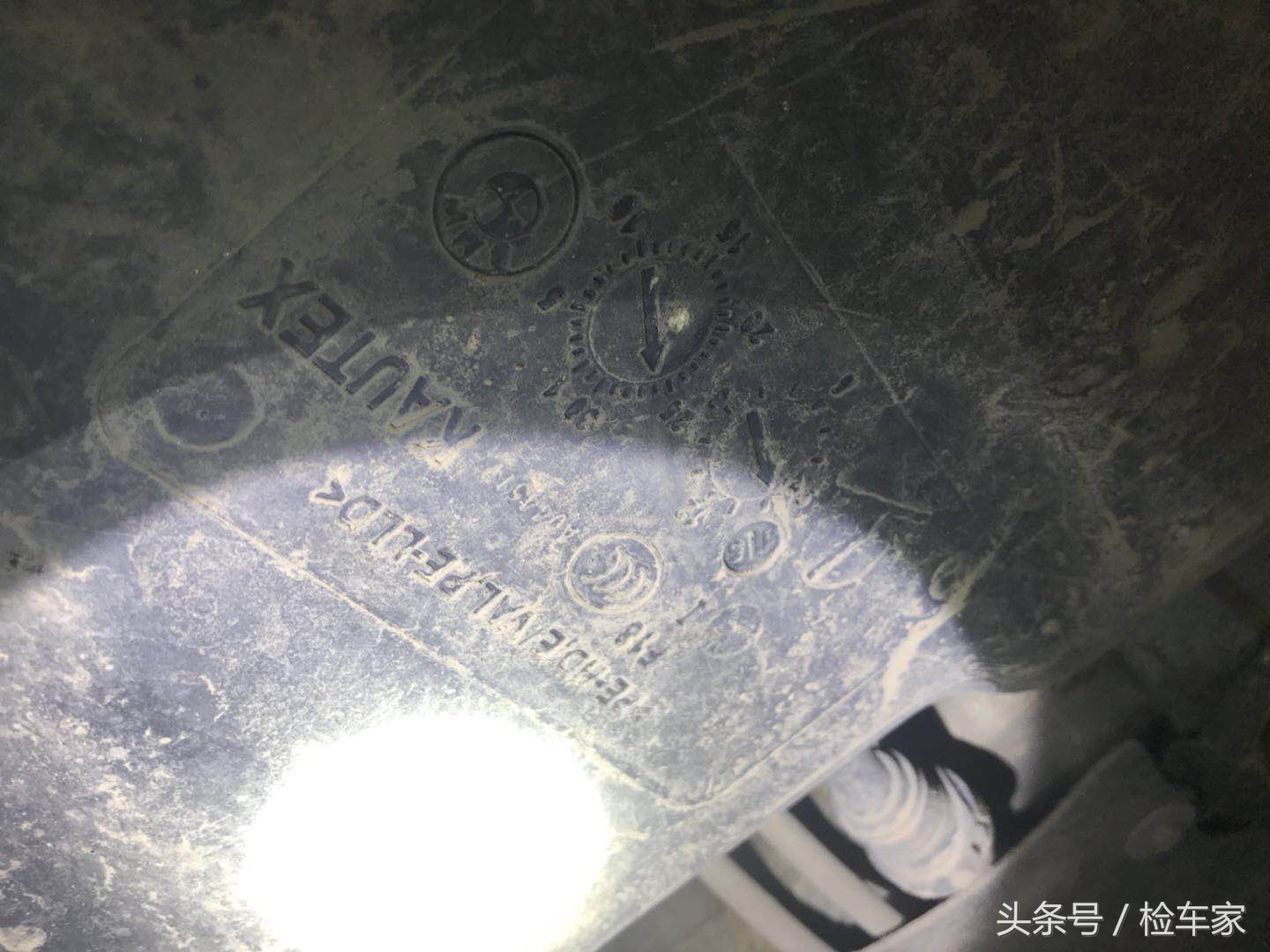 二手宝马525Li性价比超高，因为车主还不起贷款！