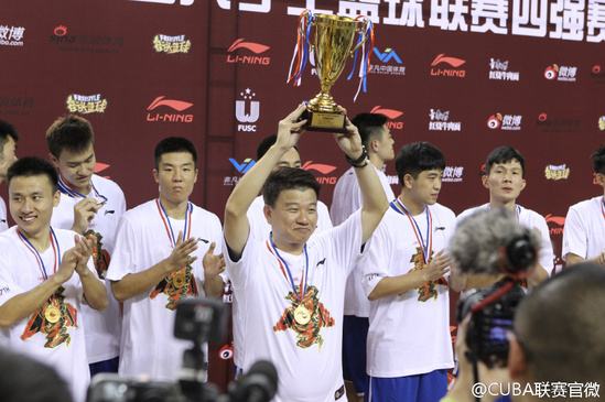 挖空心思培养于晓辉，华侨大学男篮对于重回巅峰志在必得！