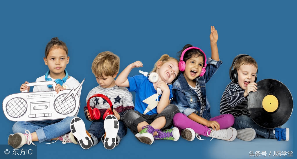 让孩子学钢琴并不是为了让他成为钢琴家，孩子学习音乐的好处太多