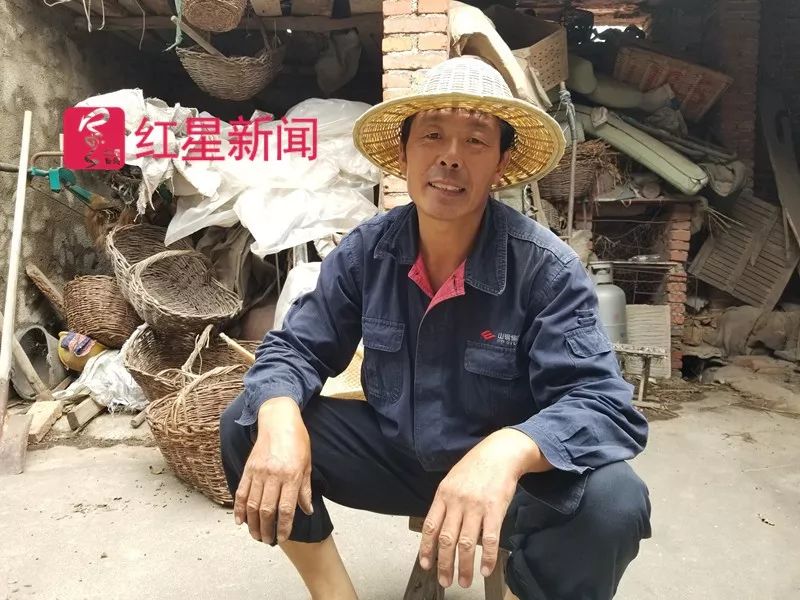 51岁泥瓦匠考上济宁职业技术学院，又被迫辍学养家，舍友：等你回来！