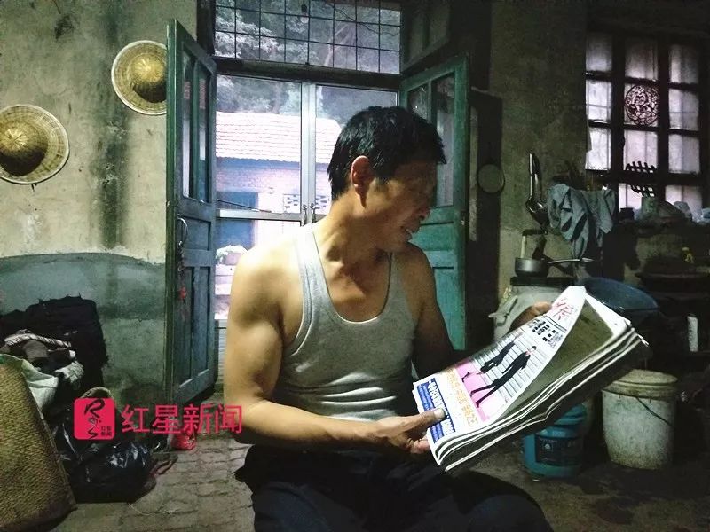 51岁泥瓦匠考上济宁职业技术学院，又被迫辍学养家，舍友：等你回来！