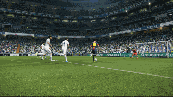 实况足球2013操作指南（《实况足球2013》假射真扣技巧教学）