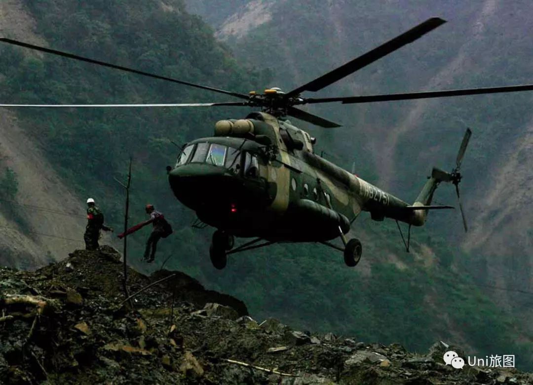 他2次摘得荷赛奖，究其一生将人的感情、命运融合在摄影中！