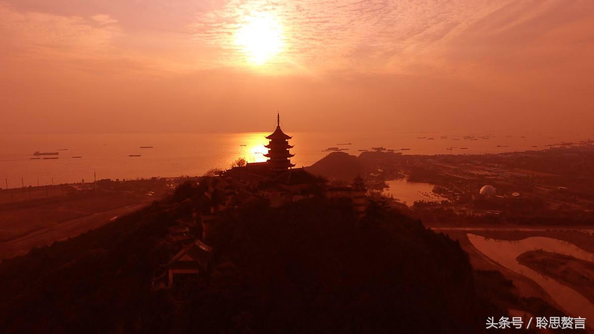 山水风景诗词精选三十一首 山川之美，古来共谈