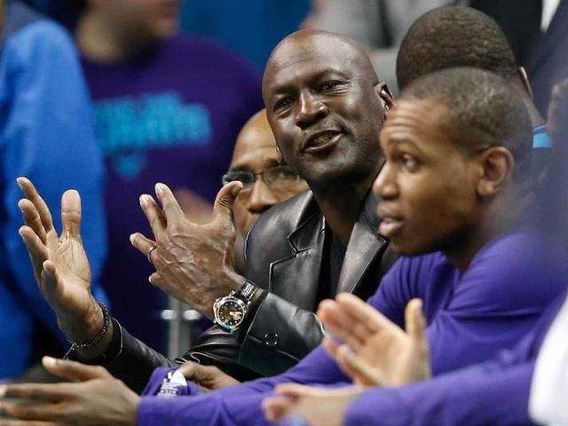 nba为什么不禁止抱团（抱团祸害NBA？篮球之神发话怒批“歪风” 疑暗讽勇士骑士）-华海博客