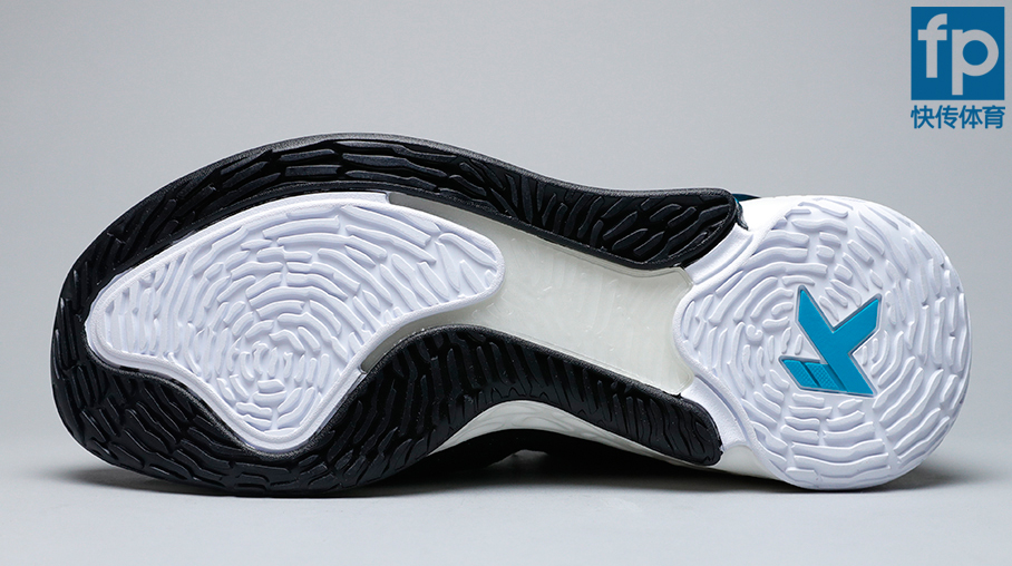 安踏最好的篮球鞋kt4（快传开箱｜ANTA KT4）