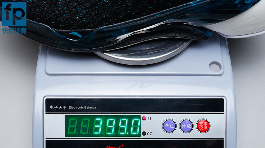 安踏最好的篮球鞋kt4（快传开箱｜ANTA KT4）