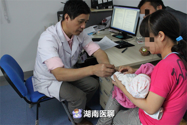 屁股两边一大一小？10岁女孩臀部长血管瘤，生殖功能或受影响