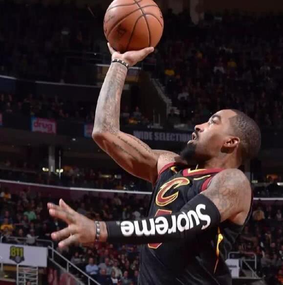 nba内小腿纹身的人有哪些（因为球员身上有这个纹身，可能会面临NBA处罚）