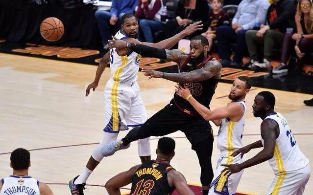 nba球员属于哪些球队(NBA球星分类：詹姆斯威少自带体系 勇士库里克莱杜兰特是体系球员)